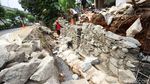Perbaikan Turap di Jalan Mabes Hankam