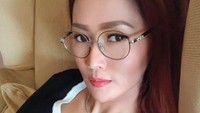Padahal ia sudah memiliki wajah yang cantik dan tirus. (Dok. Instagram/inul.d)