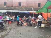 Berburu Bahan Makanan Segar di Pasar Induk Solo yang Tak Pernah 'Tidur' 