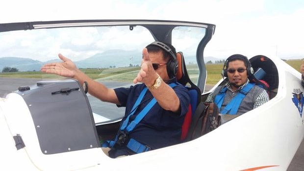 Rahasia Kesehatan Gubernur Aceh Piloti Sendiri: Buah dan Salad