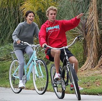 Alasan Wanita Sulit Melupakan Cinta Pertama, Sang Mantan Terindah