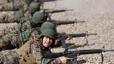 Seperti Ini Latihannya Tentara Perempuan di Afghanistan