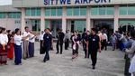 Foto: Saat Suu Kyi Mendadak Kunjungi Rakhine yang Dilanda Konflik