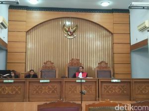 Jaksa: Presiden Sempat Perintahkan Pengadaan Heli AW Ditunda karena Ekonomi