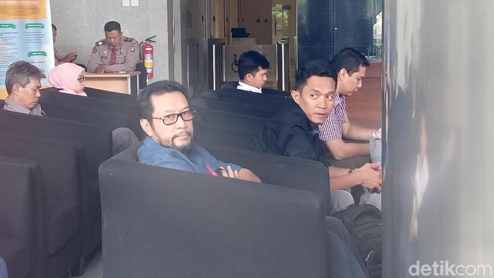 Yorrys Sebut Golkar Pernah Bahas Pansus hingga Revisi UU KPK