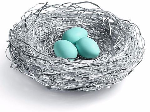 Tiffany & Co. Jual Alat Rumah Tangga, Gelas Kertas Harganya Rp 1,2 Juta