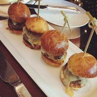 Ini 8 Tempat Menikmati Burger Halal di London