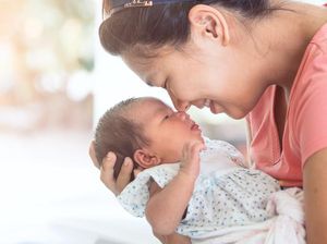 Nyanyi Bareng Bayi Bisa Bantu Ibu Pulih dari Depresi Pasca Melahirkan