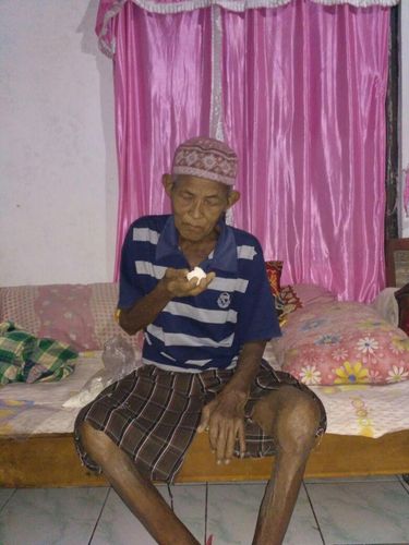 Mbah Adi saat ditemui Restoris di Gesing, Jawa Tengah. 