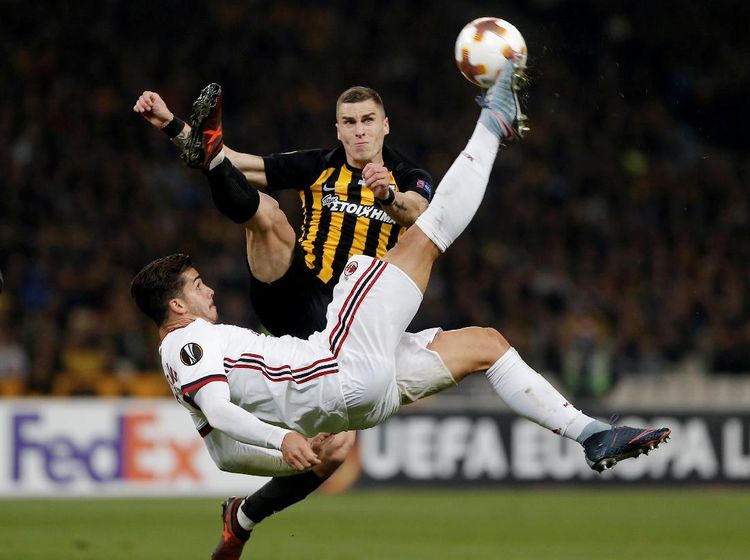 Milan Mandul di Athena