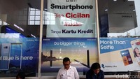 Mal yang tak jauh dari RS Sumber Waras ini seperti tak terpengaruh dengan semakin banyaknya mal pesaing di sekitarnya.