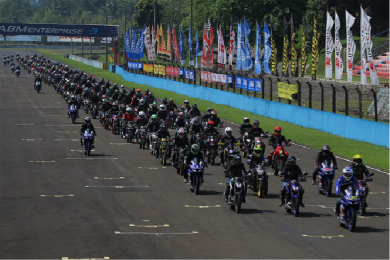 Yamaha Sunday Race Konsisten Manjakan Komunitas Yamaha Sunday Race Konsisten Manjakan Komunitas