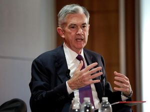 The Fed Melunak Bikin Rupiah Perkasa