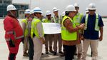 Pakai Rompi Hijau, Kepala Bappenas Cek Proyek Bandara Kertajati