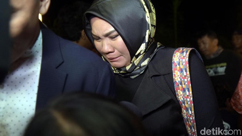 Masalah Serius Apa yang Membuat Georgia Aisyah Gugat Cerai Aldi Taher? Masalah Serius Apa yang Membuat Georgia Aisyah Gugat Cerai Aldi Taher?