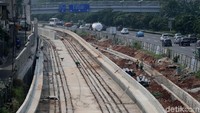 Pada kesempatan yang sama Direktur Utama PT Sarana Multi Infrastruktur (Persero), Emma Sri Martini, juga mengatakan financial closing ditarget rampung pada bulan Desember mendatang. Menurutnya, saat ini masih banyak yang harus disiapkan sebelum financial closing bisa selesai.