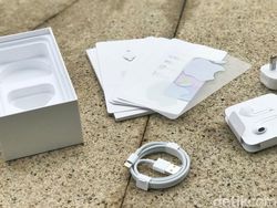 Unboxing iPhone Termahal Apple