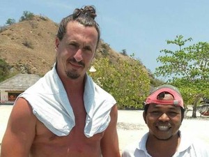 Ini Dia yang Motret Kembaran Ibrahimovic di Pulau Kanawa