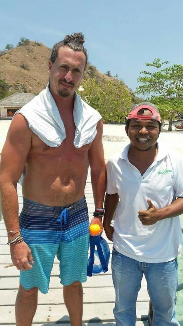 Mirip atau itdak dengan Ibrahimovic? 