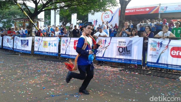 Fokus - Istri Ustad Maulana Tutup Usia