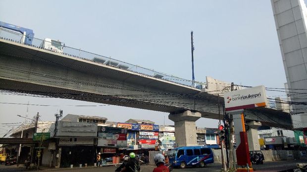 Arus lalu lintas pagi ini di Jalan Wijaya terpantau lancar.