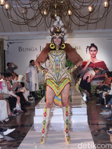 Bunga Jelitha Kurangi Porsi Makan Demi Sesi Baju Renang di Miss Universe