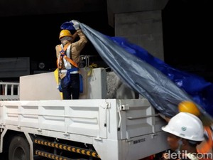 Parapet Jatuh, PT MRT Investigasi 2 Kontraktor