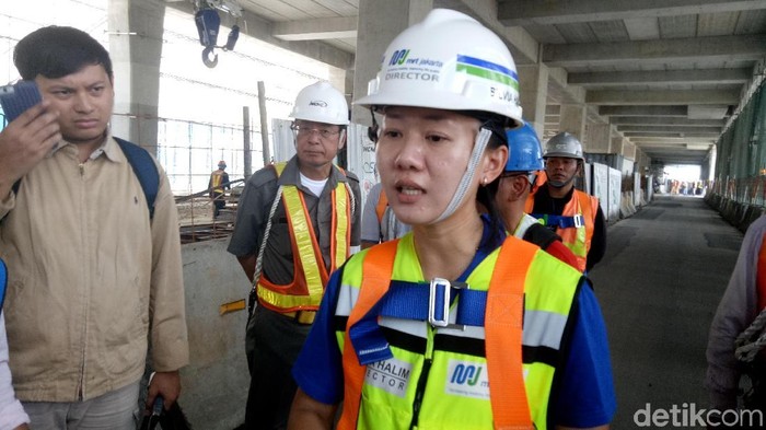 Direktur Konstruksi PT MRT Jakarta, Silvia Halim