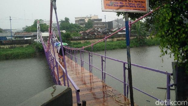 Jembatan Asy Syura yang rusak telah diperbaiki