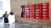 Foto: Papan informasi seputar Perpusnas. Pastikan Anda mencari tahu soal lantai yang ingin dituju sebelum naik lift (Randy/detikTravel)