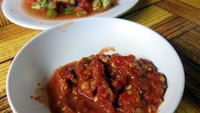 Makan nggak pakai sambal rasanya kurang nikmat. Sambal orang Indonesia kalau ke luar negeri wajib membawa sambal lho. Foto: Istimewa