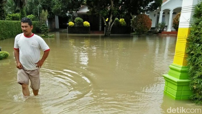 Ratusan Rumah di Sumut Terendam Banjir