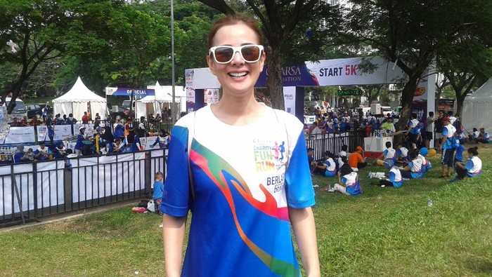 Siapa sangka kalau ternyata seorang aktris cantik Astrid Tiar yang terbilang memiliki tubuh ideal ini pernah memiliki berat badan yang berlebih? Foto: Widiya Wiyanti/detikHealth Siapa sangka kalau ternyata seorang aktris cantik Astrid Tiar yang terbilang memiliki tubuh ideal ini pernah memiliki berat badan yang berlebih? Foto: Widiya Wiyanti/detikHealth
