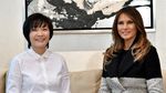 Senyum Melania Trump dan Istri PM Abe Saat Kunjungi Toko Perhiasan