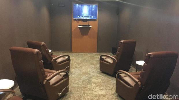 Mini teater di lounge (Erna/detikTravel)
