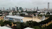 Jenazah keduanya diambil saat evakuasi oleh Dinas Pemadam Kebakaran dan Penyelamatan.