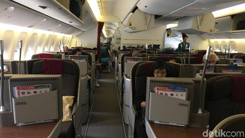Menjajal penerbangan nonstop Jakarta-London (Erna/detikTravel) Menjajal penerbangan nonstop Jakarta-London (Erna/detikTravel)