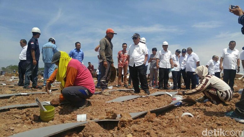 Menteri PUPR Tinjau Titik Kritis Tol Trans Jawa di Pekalongan Menteri PUPR Tinjau Titik Kritis Tol Trans Jawa di Pekalongan