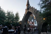 Masuk ke dalam gerbang Dunia Harry Potter (Wahyu/detikTravel)