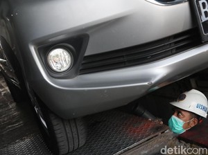 Ribuan Taksi Online di DKI Tak Lolos Kir karena Ban Tak Standar