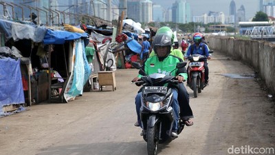 Akan Ditertibkan, Begini Penampakan Gubuk Liar di Tanah Abang