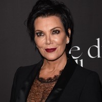 Di 2014, Kris Jenner berusia 59 tahun. Namun penampilannya layaknya wanita 40-an.  Foto: dok. Getty Images