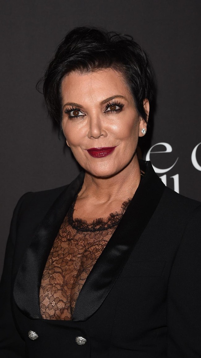 Di 2014, Kris Jenner berusia 59 tahun. Namun penampilannya layaknya wanita 40-an.  Foto: dok. Getty Images