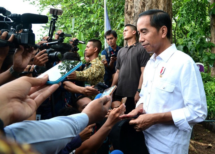 Jokowi Bertolak ke Vietnam dan Filipina