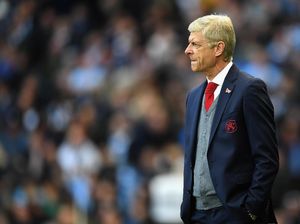 Shearer: Sebut Sterling Diving, Wenger Harus Minta Maaf