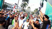 Sedikitnya 50 ribu santri yang ada disekitar kawasan Jember itu ikut serta meramaikan jalan sehat sarungan now! Foto: dok. PKB