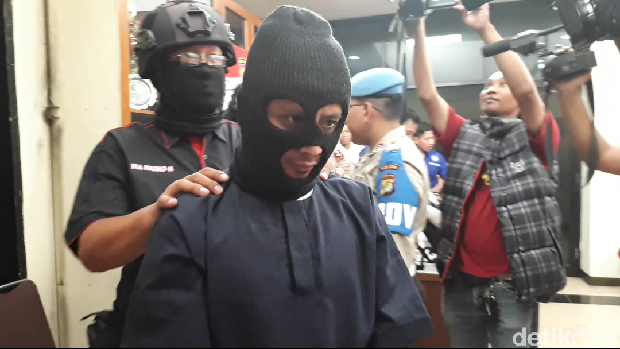 Pelaku kerap berpindah-pindah tempat dalam menjual barang haram tersebut
