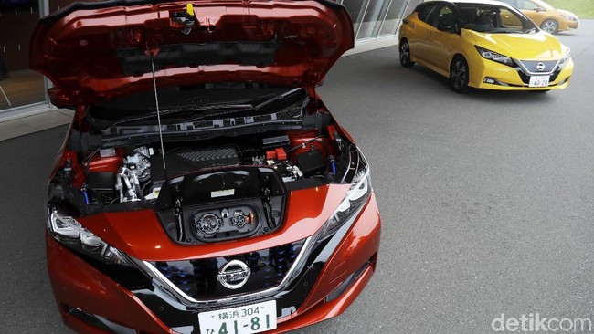 Wusss! Ngacir Bareng Mobil Listrik Paling Laris di Muka Bumi