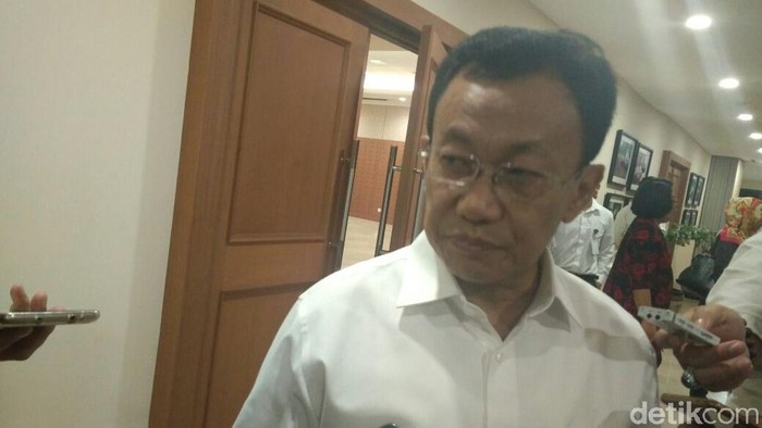 Direktur Jenderal Pendidikan Dasar dan Menegah Hamid Muhammad