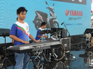 Hebat! Berawal dari Hobi Bermusik, Tuna Netra Ini Bentuk Band